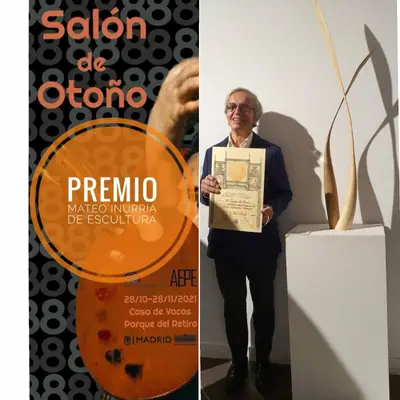 Pablo Redondo con un premio en el Salón de Otoño