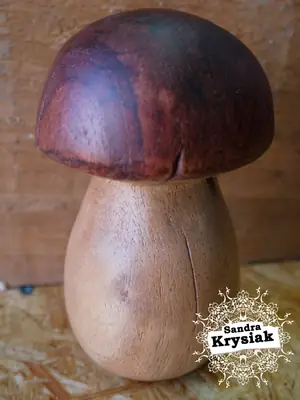 Seta tallada en madera